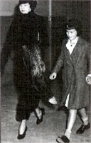 Gertrude Vanderbilt Whitney with niece, Gloria, circa 1934