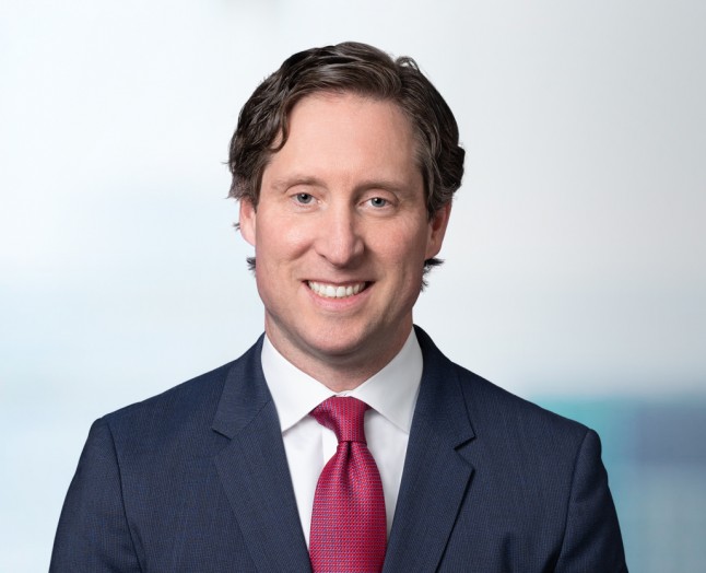 Gregory W. Knopp Professionals Proskauer Rose LLP